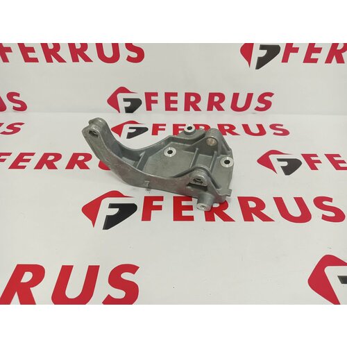 Кронштейн генератора 2190 ВАЗ 2190 Гранта (гусак)