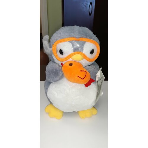 Мягкая игрушка 22 см Пингвин в очках с рыбкой
