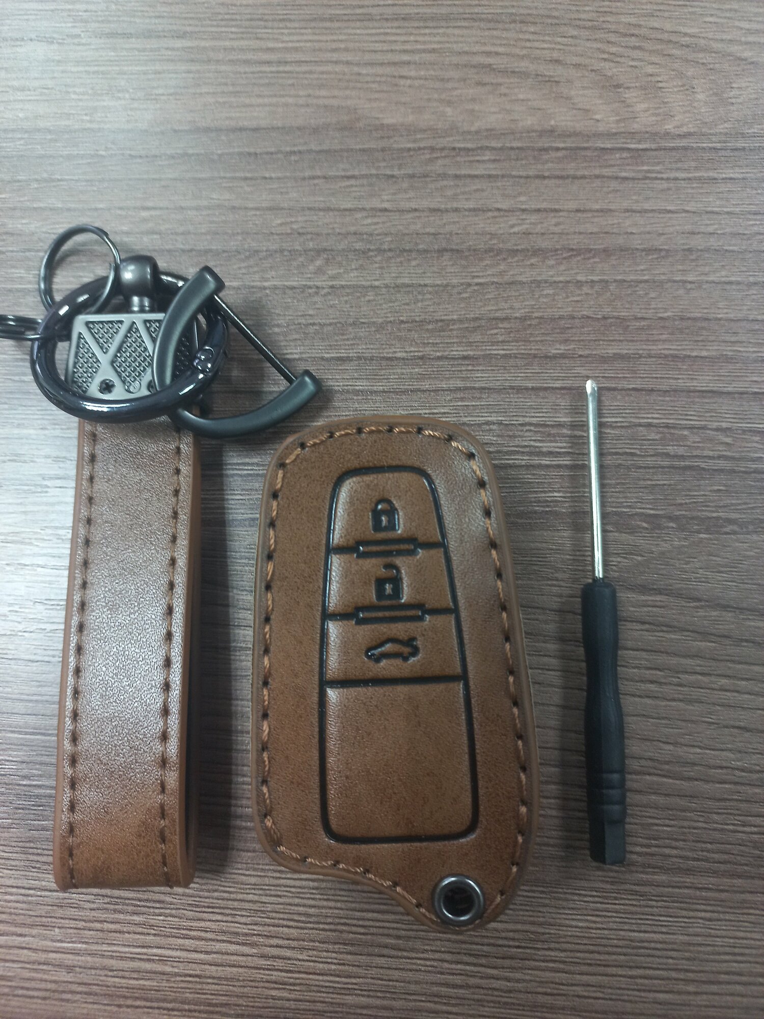 Кожаный чехол для ключей Toyota маленький 7 см