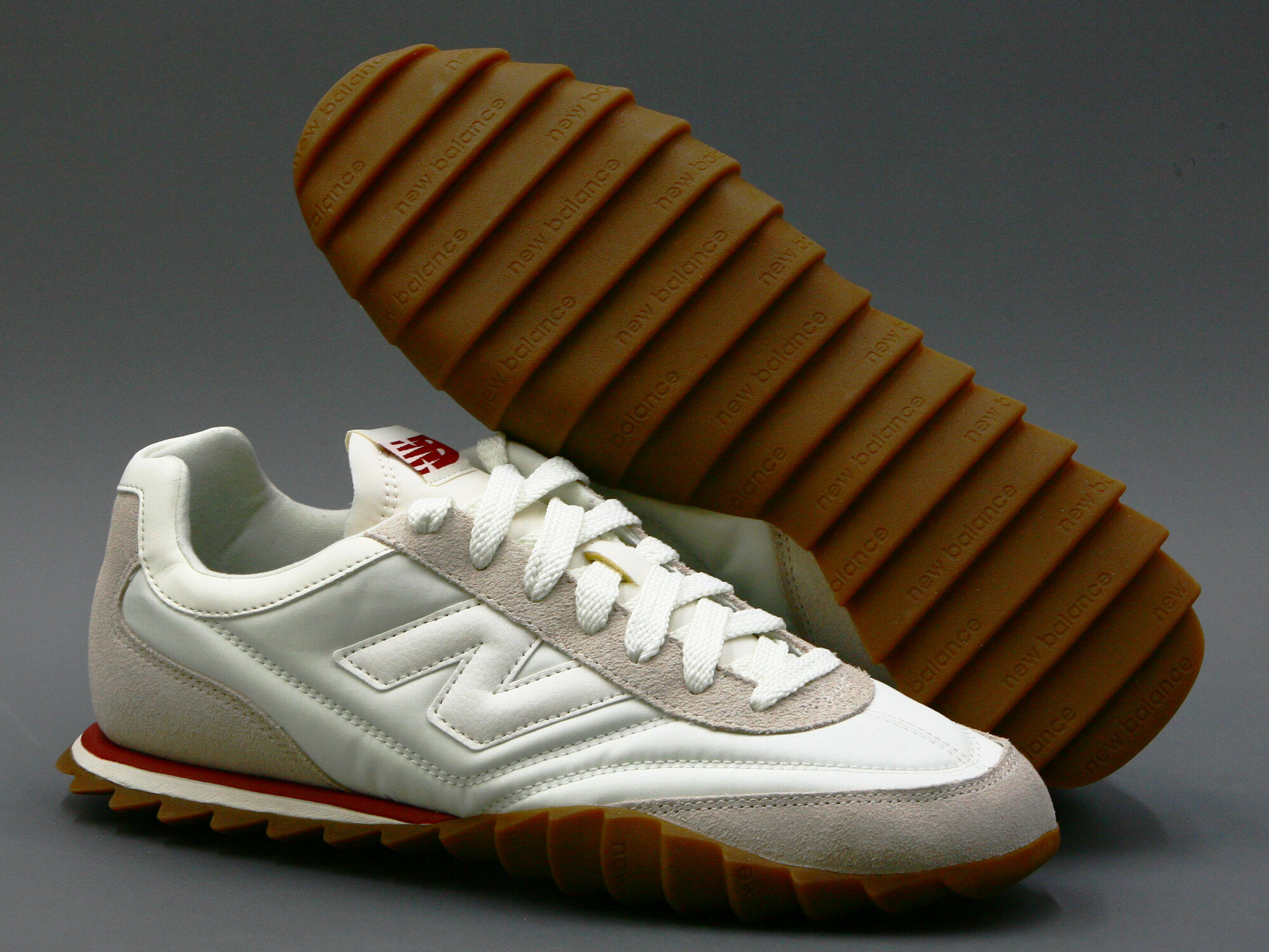 Кроссовки New Balance RC30 