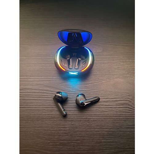 Беспроводные наушники Celebrat W-42 с RGB подсветкой 1330₽