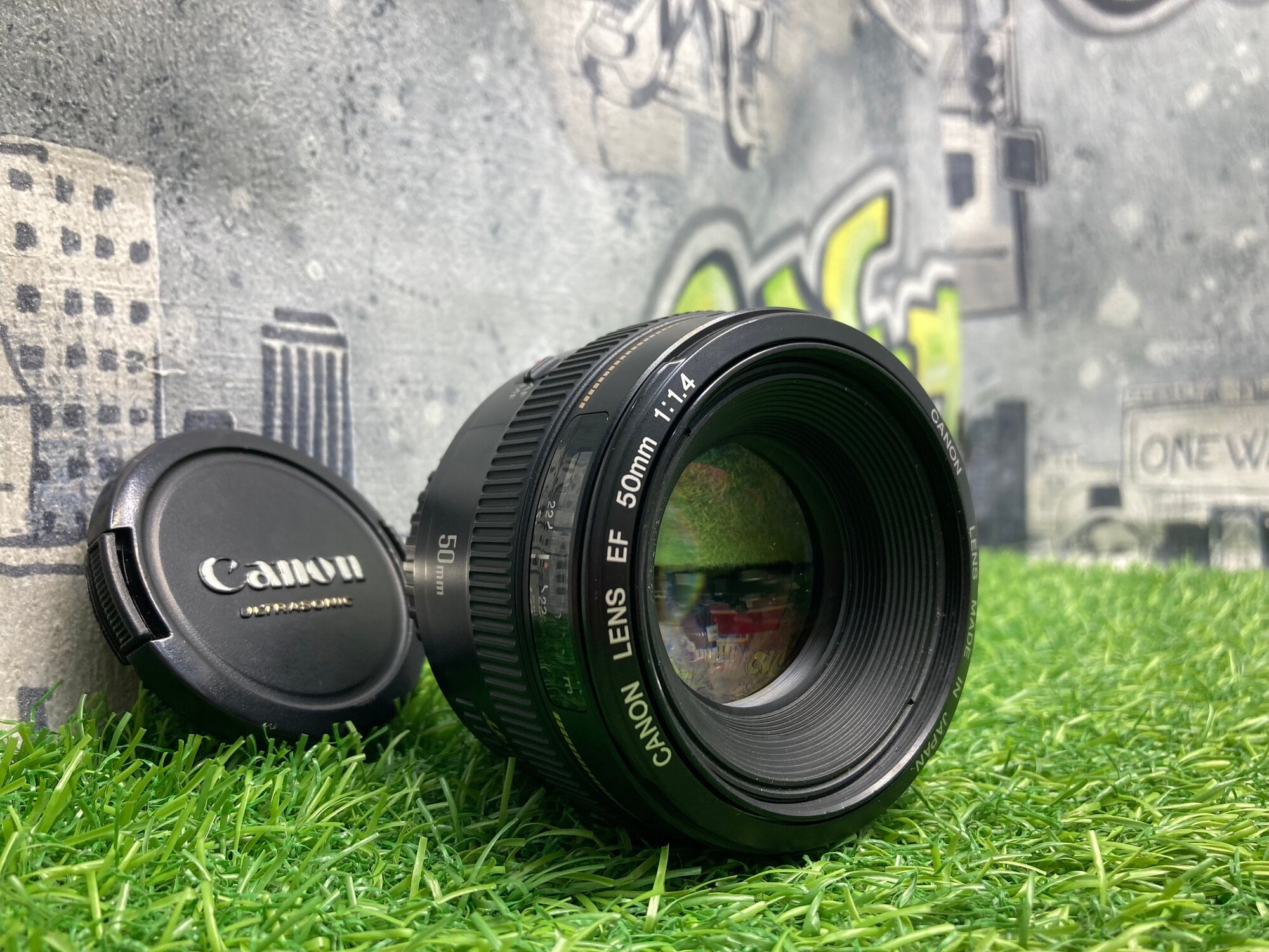 Canon EF 50mm 1.4 USM