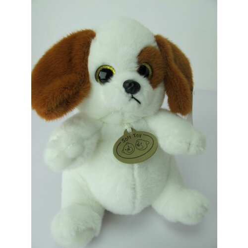 Собачка с коричневыми ушками мягкая игрушка 20 см 670₽