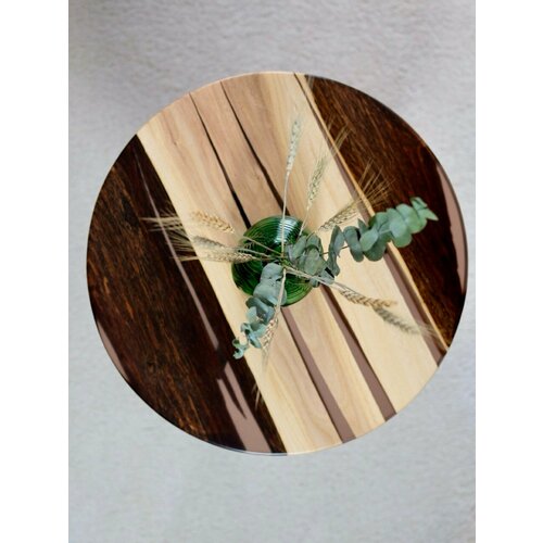 Стол журнальный Redwoodloft из слэба и эпоксидной смолы 50 см, коричневый