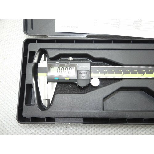 Штангенциркуль цифровой ШЦЦ 0-150 мм Mitutoyo (Япония) 500-196-30.
