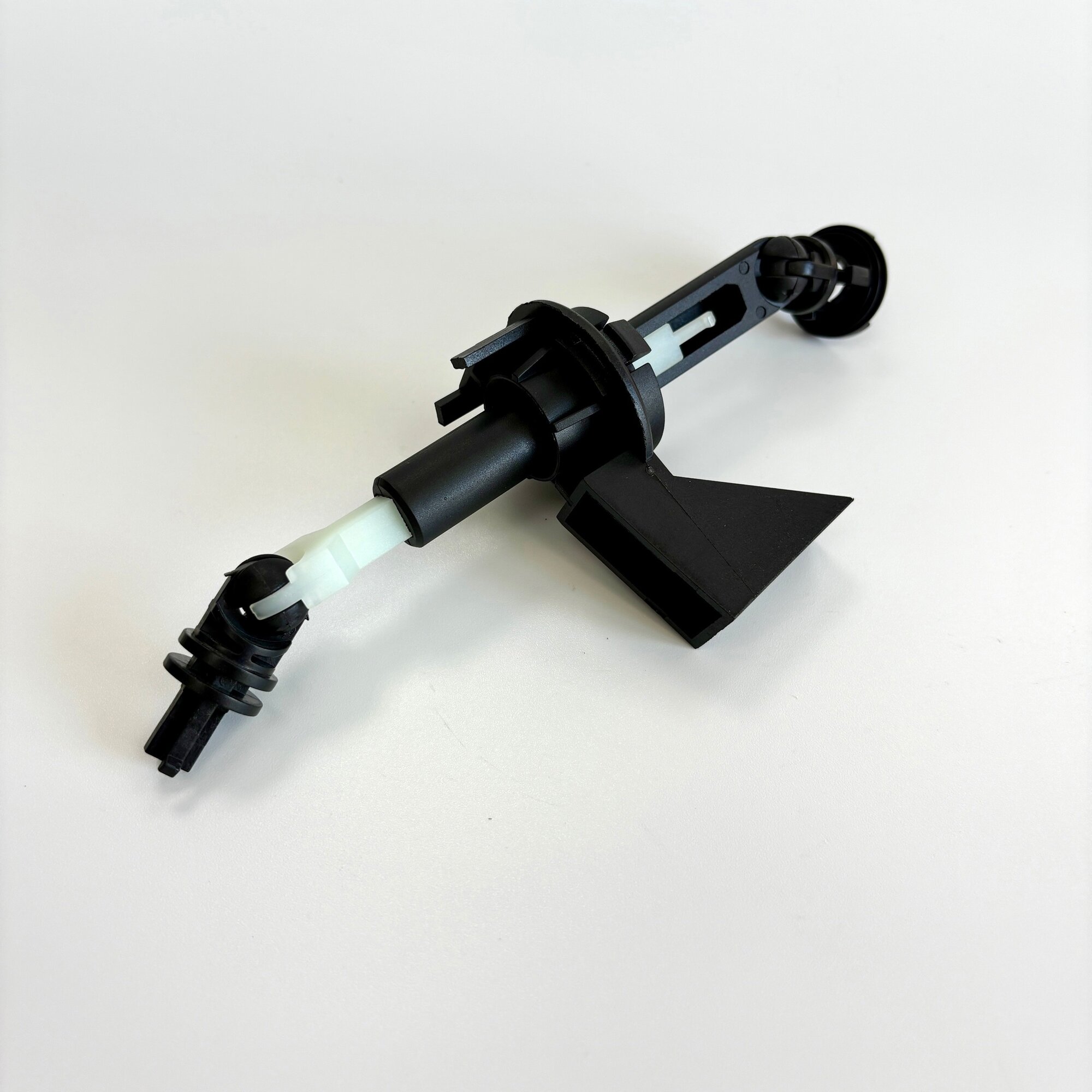 Ford Focus 2 Ремкомплект карданчика капота