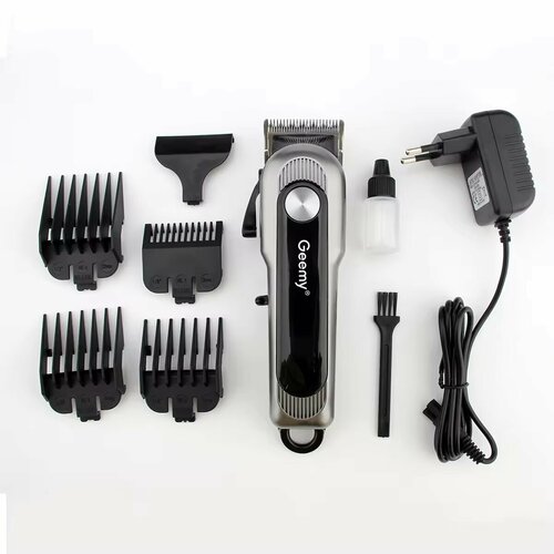 Машинка для стрижки волос от Geemy модель GM-6080 4 сменные насадки 4 установки длины 2 часа работы от аккумулятора 210000₽