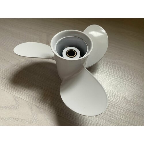 Винт гребной Ханкай 9.8 шаг 9