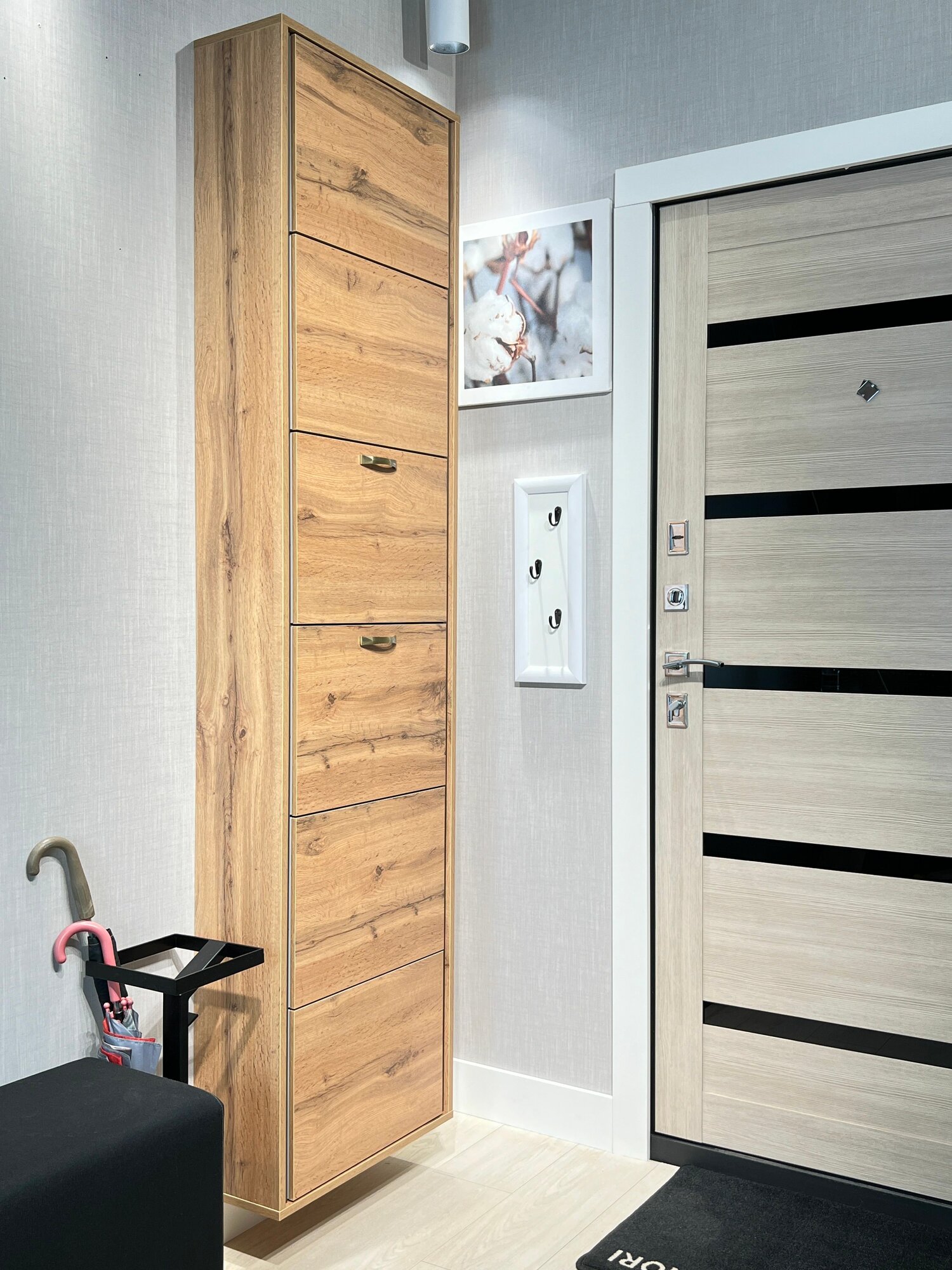 Обувница в прихожую IRONNORI Лайт 6 секций  Дуб Вотан  профиль бронза  204x54 5x20 см