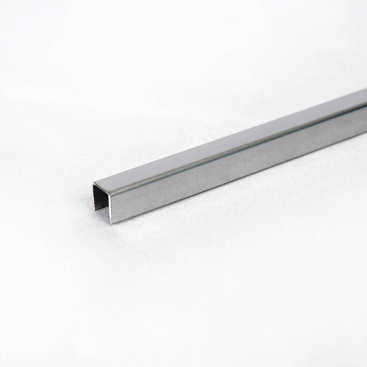П-образный профиль из нержавеющей стали декоративная U-образная вставка полировка10х10х10х3000 мм U-1