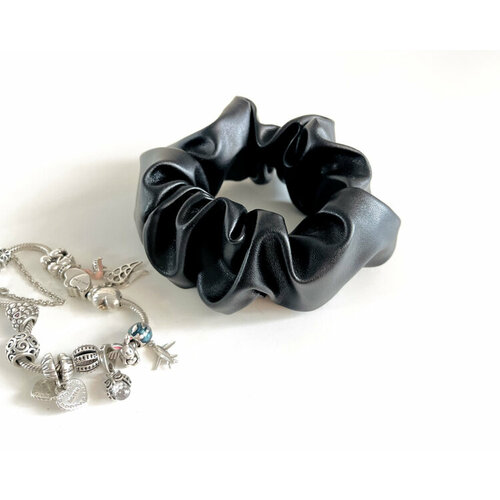 Резинка для волос черная IKYS