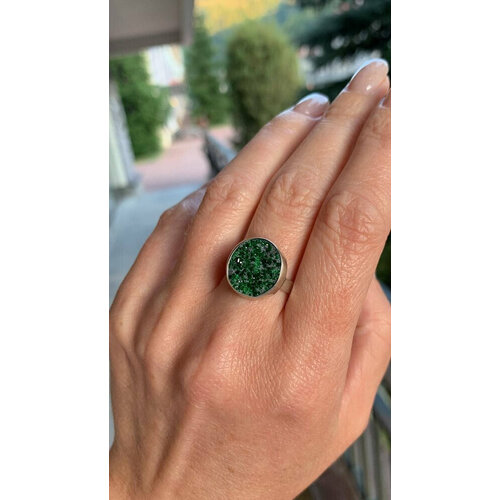 Кольцо True Stones, гранат, размер 18, зеленый кольцо true stones гранат размер 18 зеленый черный