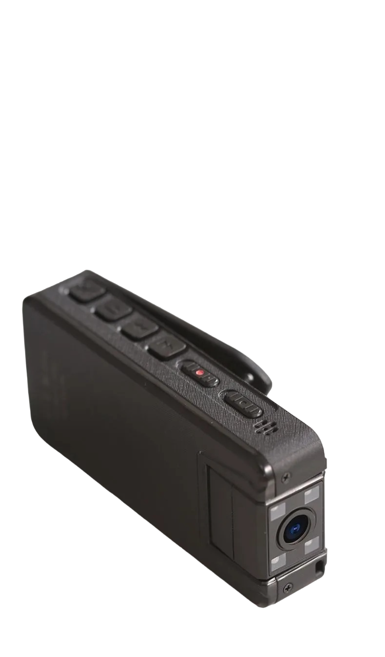 Нагрудный видеорегистратор TOPCAM-04D с дисплеем на 2500 мАч записывает до 10 часов записи, HD 1920 x 1080P/ запись во время зарядки