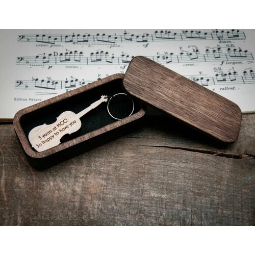 Подарочный набор для учителя музыки, вокала / Виолончель, Скрипка в подарочной упаковке, брелок музыкальный инструмент