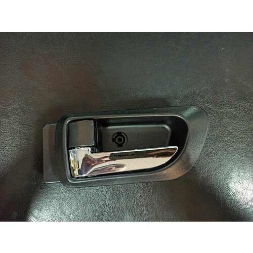 Ручка двери внутренняя левая в сборе ховер hover h2 h3 h5 перзад 620₽