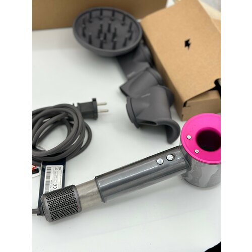 Фен для волос с магнитными насадками 650000₽