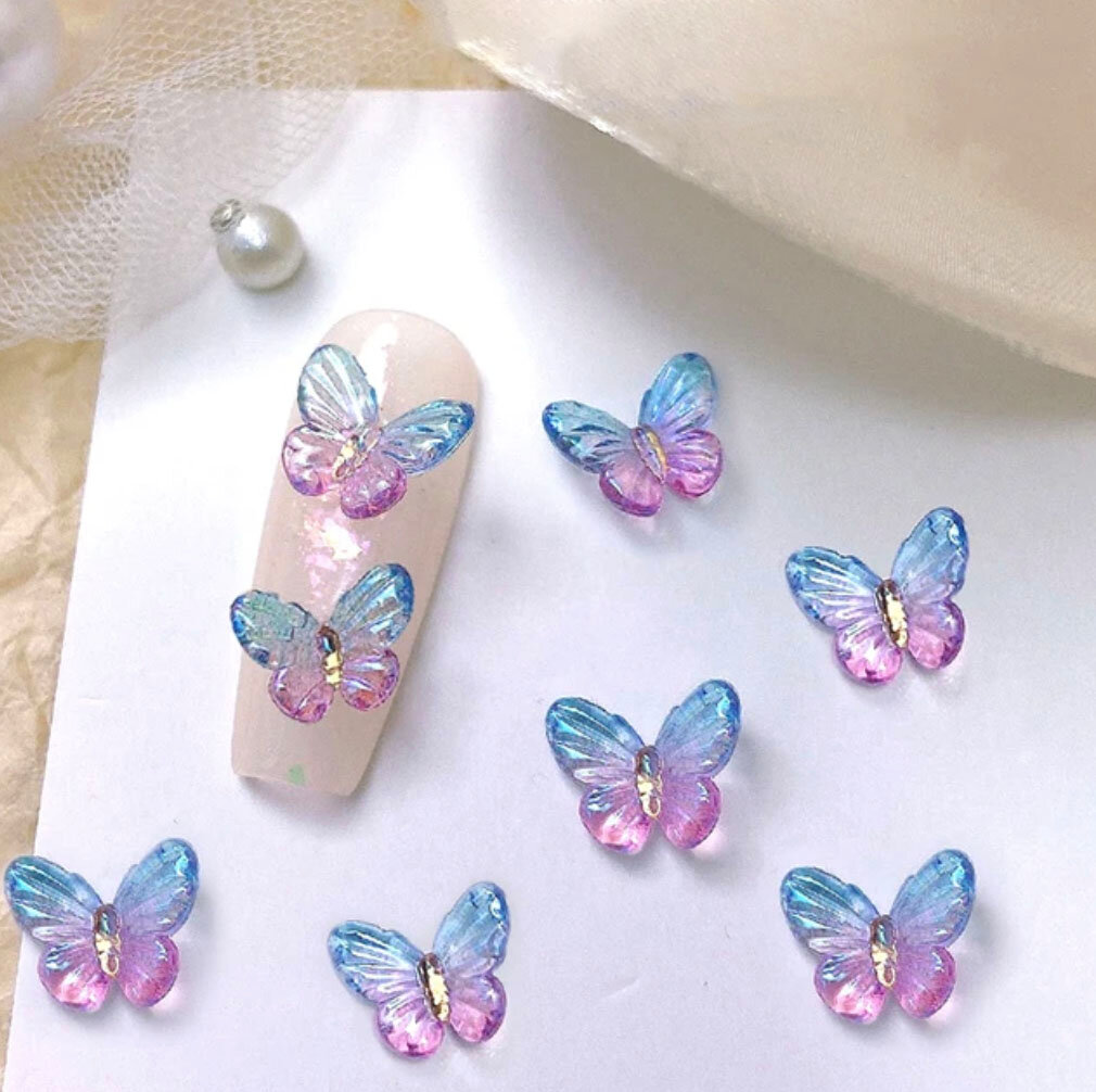 фото Фигурки для ногтей объемные/3D фигурки для дизайна ногтей/Бабочки/10 мм/Цвет сиренево-голубой/30 шт.