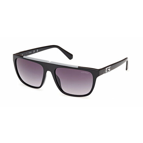 Солнцезащитные очки GUESS black 10920₽