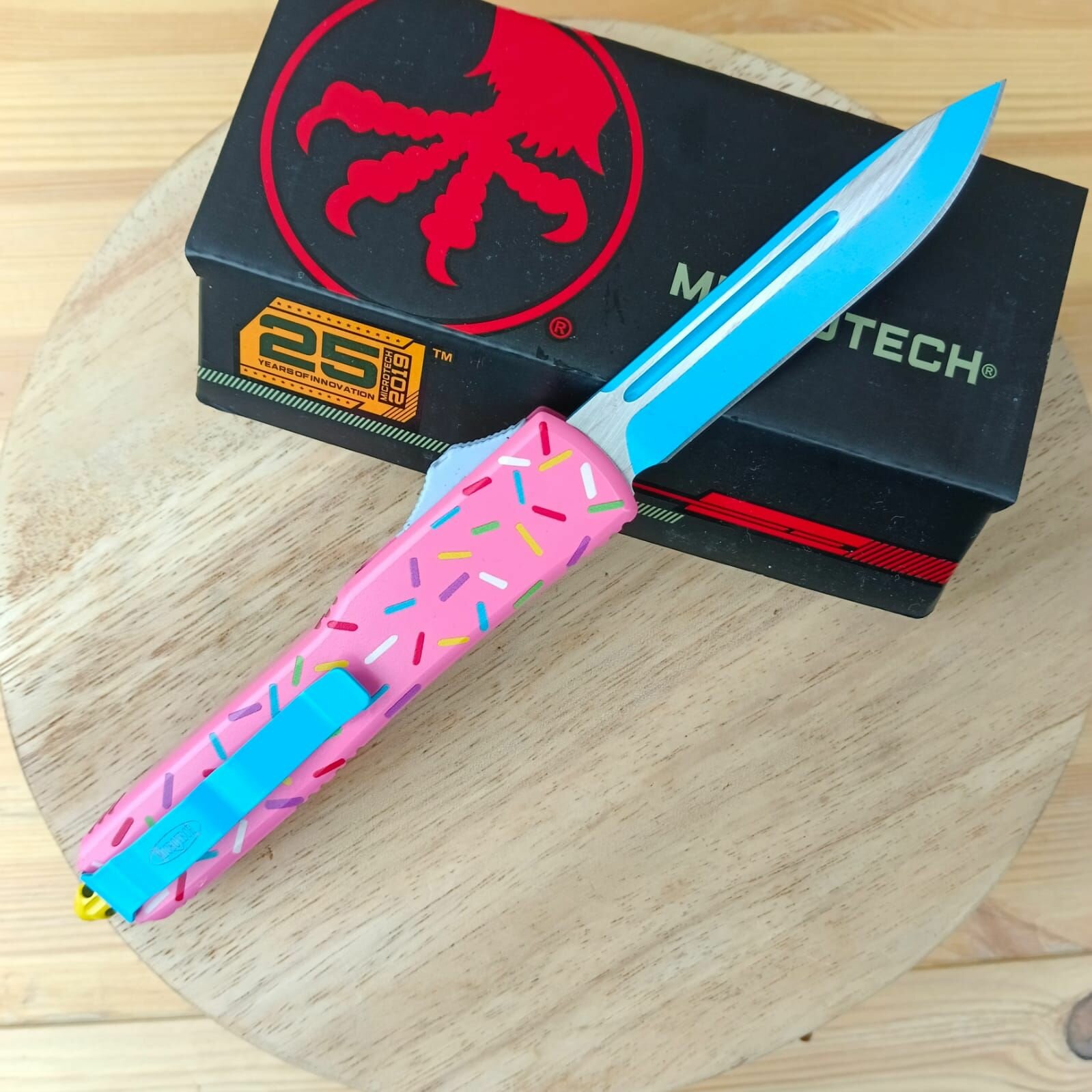 Нож Microtech Exclusive Dessert женский