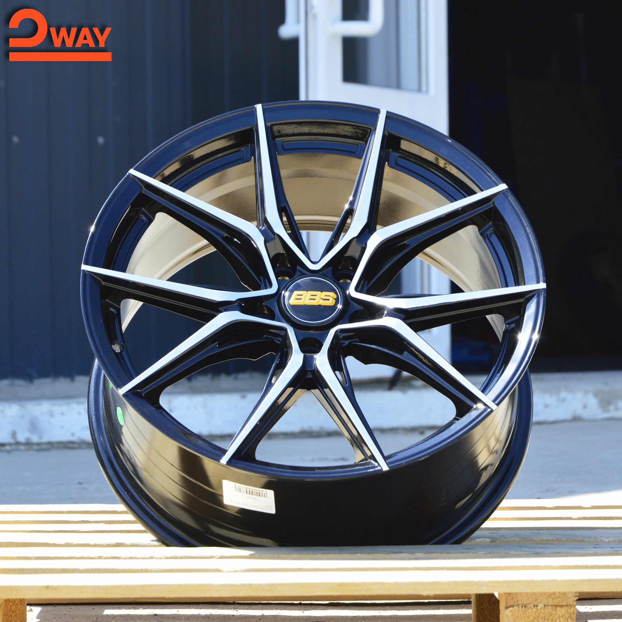 фото R18 Диск BBS Style 8J ET38 5*114.3