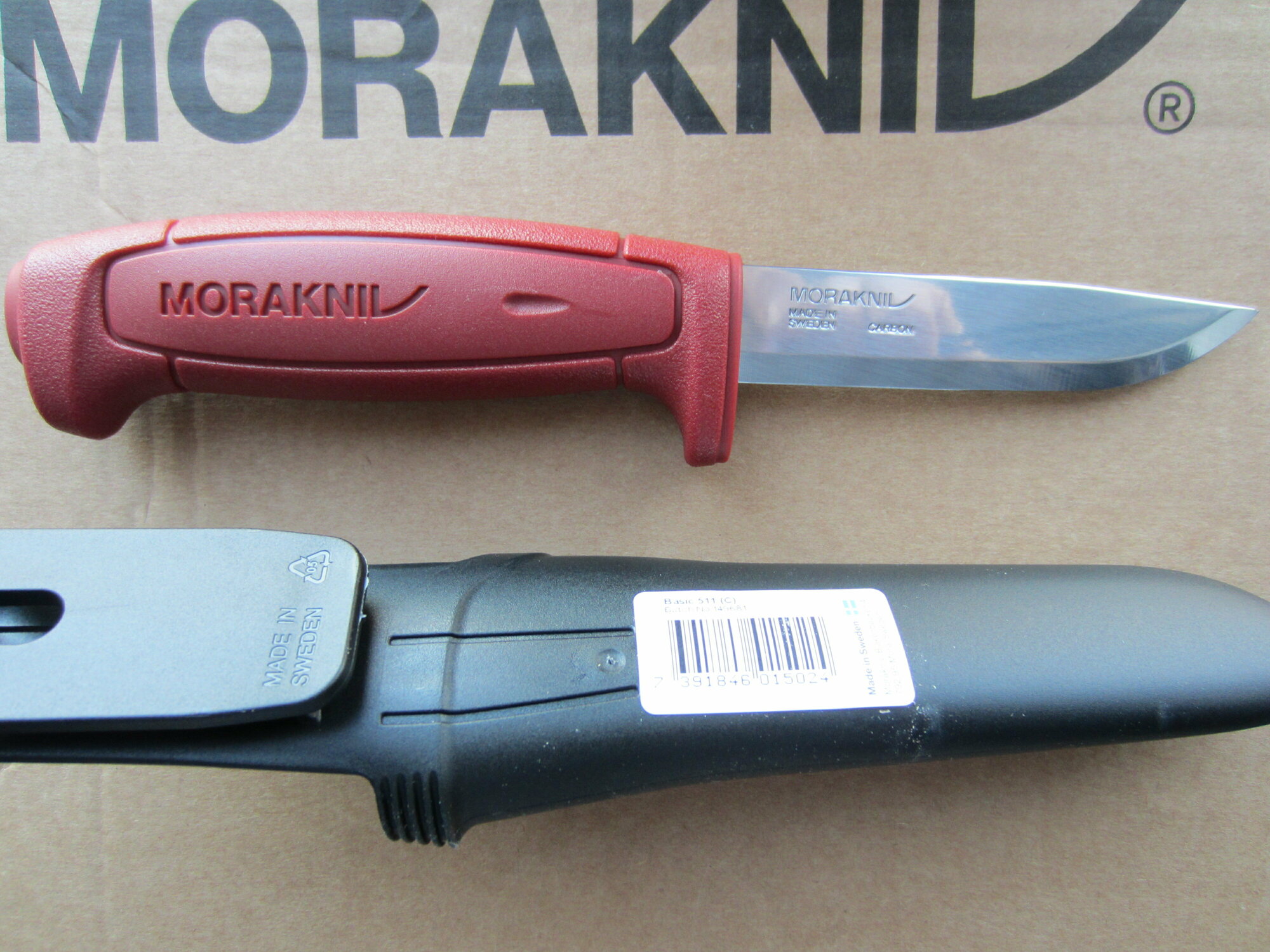 Нож фиксированный MORAKNIV Basic 511 бордовый