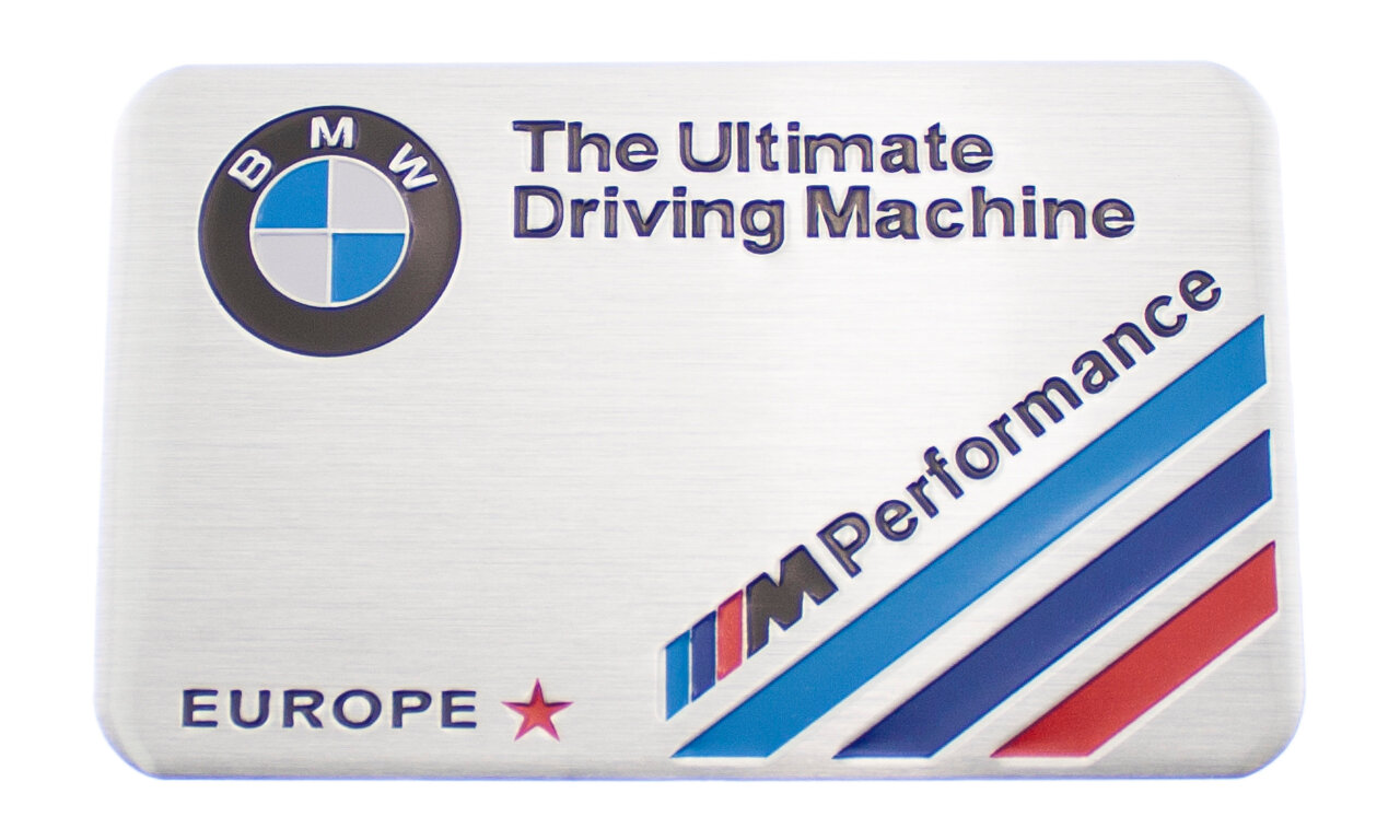 Эмблема универсальная BMW Driving Machine