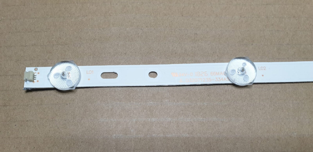 фото Светодиодная планка для подсветки ЖК панелей (590x10 мм, 6 линз, 6-ти вольтовые светодиоды)