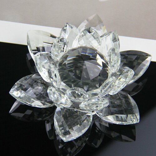 Хрустальный лотос 8x8x4 см