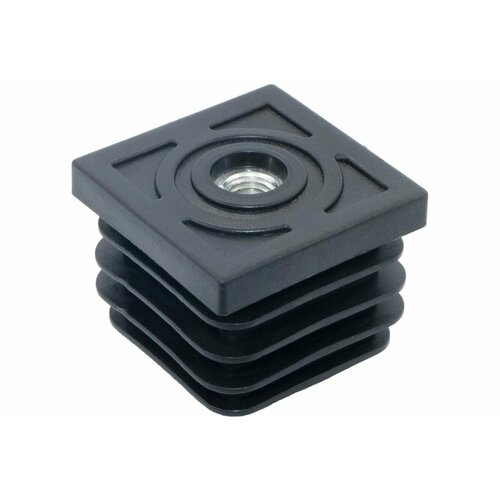 Квадратная заглушка IVK group 40х40 мм 40-40М8ЧН