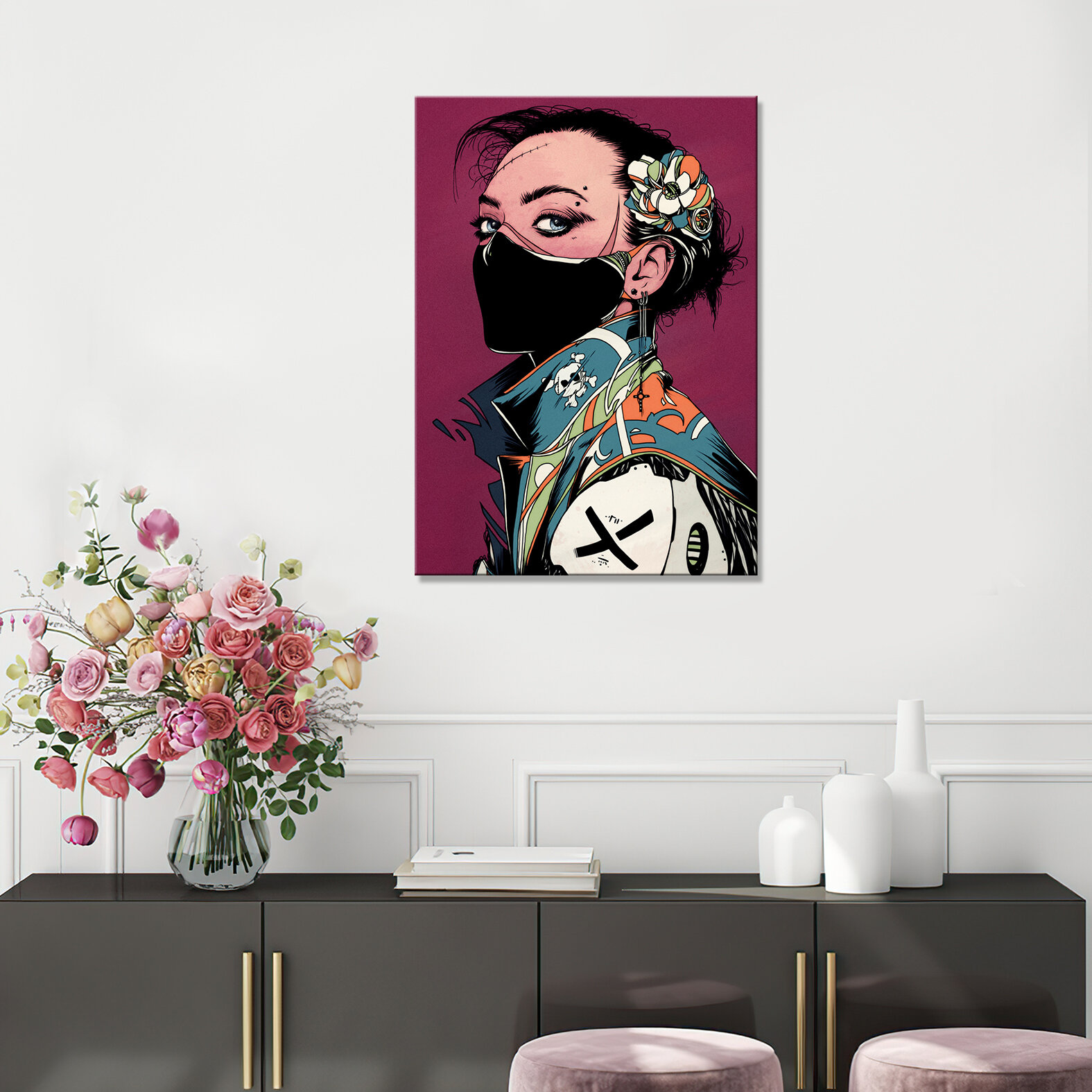 Интерьерная картина на холсте - Девушка в маске с цветком в волосах арт 20х30
