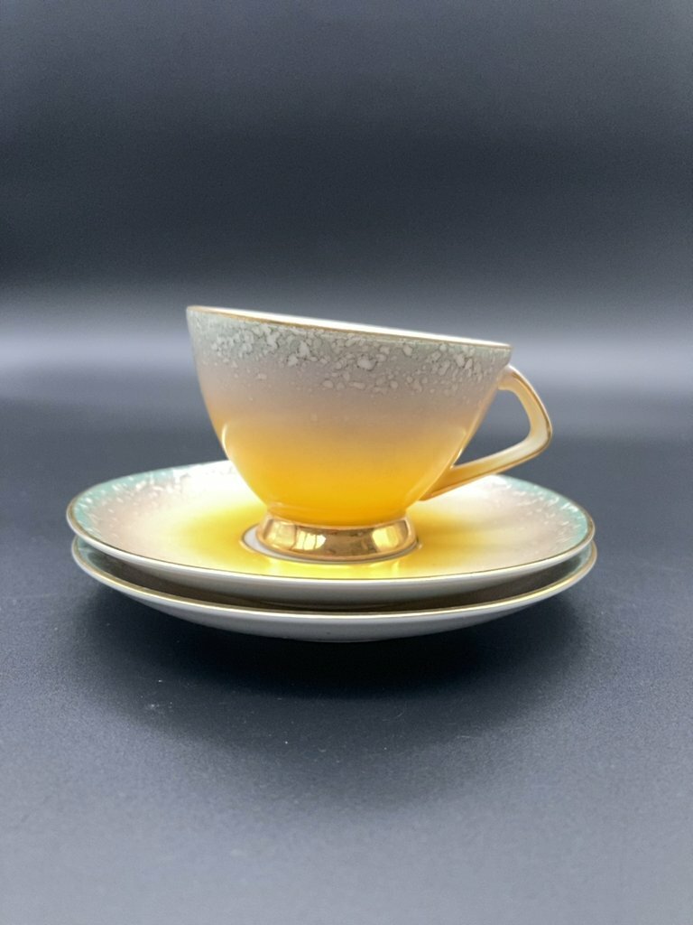 фото Чашка и 2 кофейных блюдца, BES, ГДР, фарфор, ГДР, 1970-1990 гг.