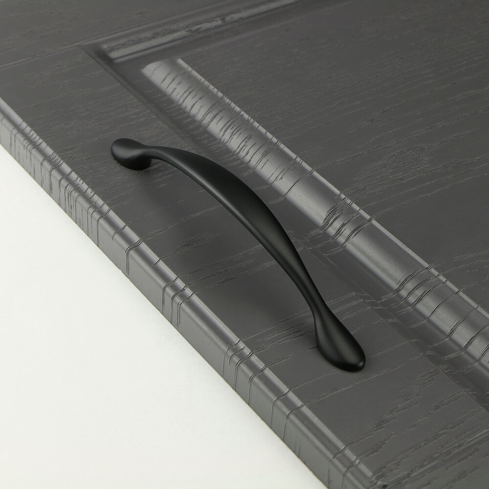 Ручка-скоба мебельная Camaio C 96 мм черная матовая - фотография № 2