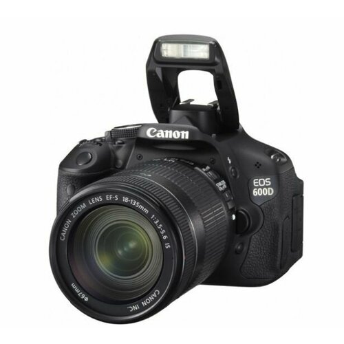 Зеркальный фотоаппарат Canon EOS 600D 18-135mm IS 4200000₽