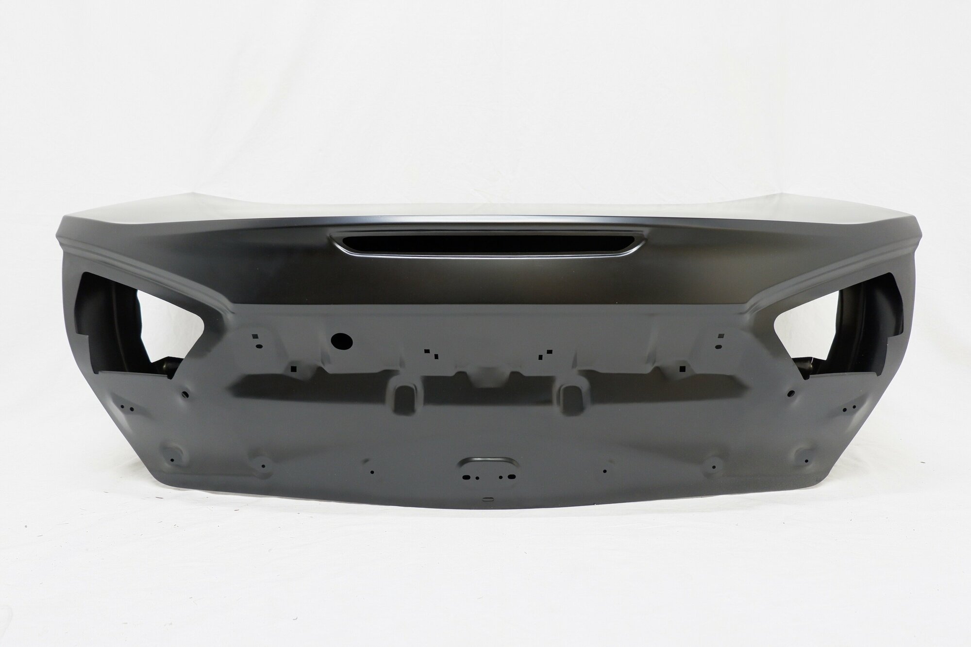 Крышка багажника Ford Mondeo 4 2010-2014 1693786