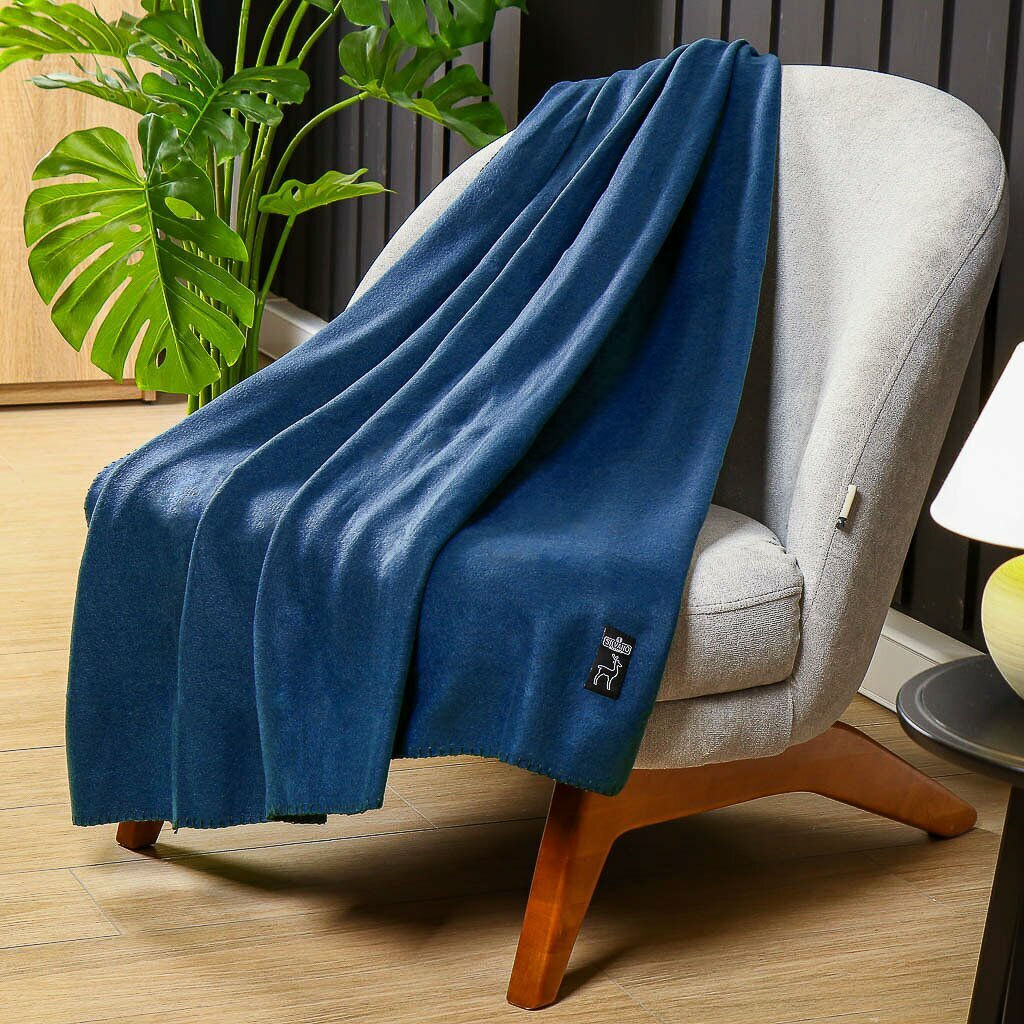 фото Плед 1.5-спальный, 130х170 см, флис, 100% полиэстер, Silvano, темно-голубой, однотонный