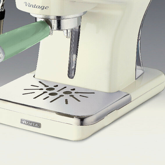 Кофеварка Ariete 1389A CREAM/GR INT Цвет: Зеленый/ Белый; 900 — фото 1