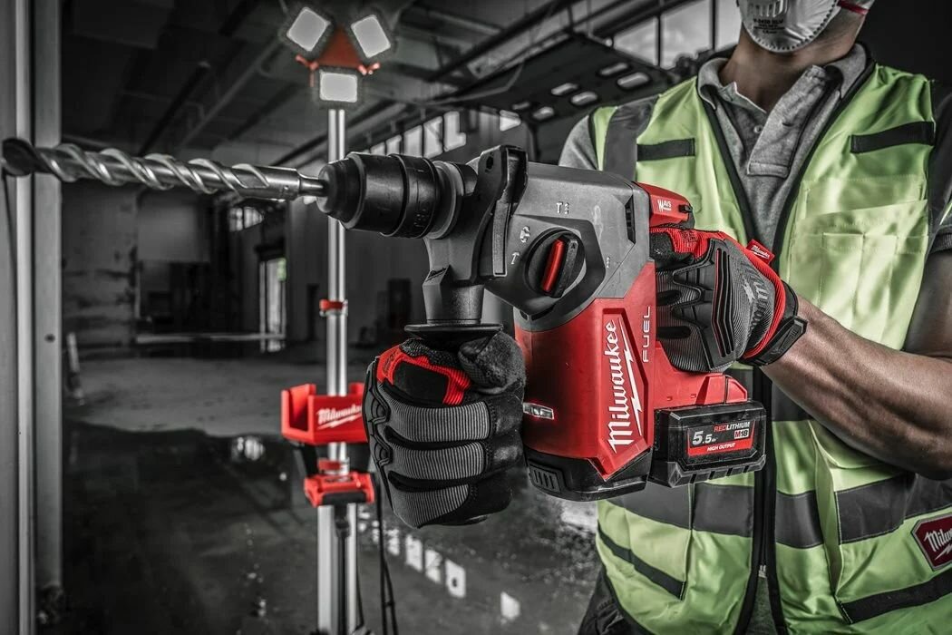 Аккумуляторный перфоратор Milwaukee M18 FHX-0X , 2.5 Дж, 4800 уд/мин, без АКБ и ЗУ, в кейсе - фото №8