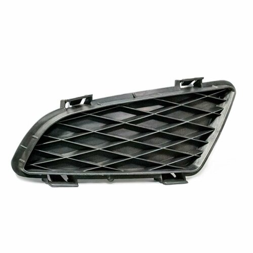 RUEI RUGR50C11M6 заглушка крышка противотуманной фары правая R MAZDA-6 GG 2002 - 910₽