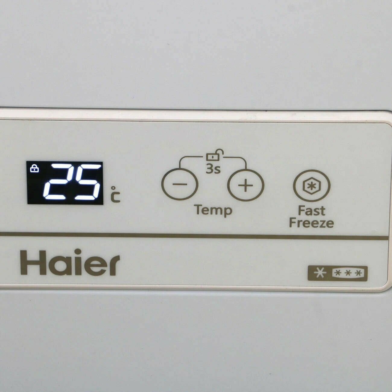 Морозильный ларь Haier HCE301R