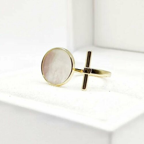 фото Кольцо помолвочное art decor s.r.l., перламутр, размер 17, золотой