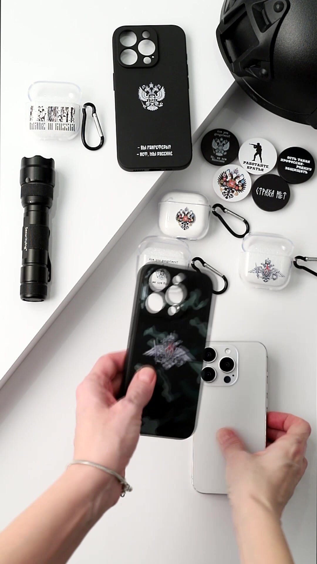 Силиконовый чехол DesignOnCase на iPhone 13 mini, защита камеры, черный, с принтом Made in Russia — фото 1