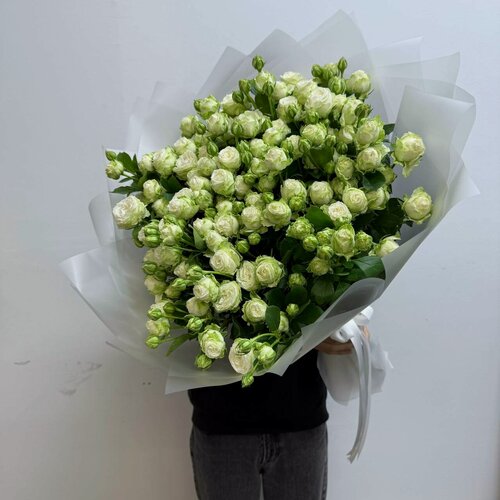 Изображение товара Прекрасный букет кустовых роз 60 см wow flowers свежие в количестве 19 штук