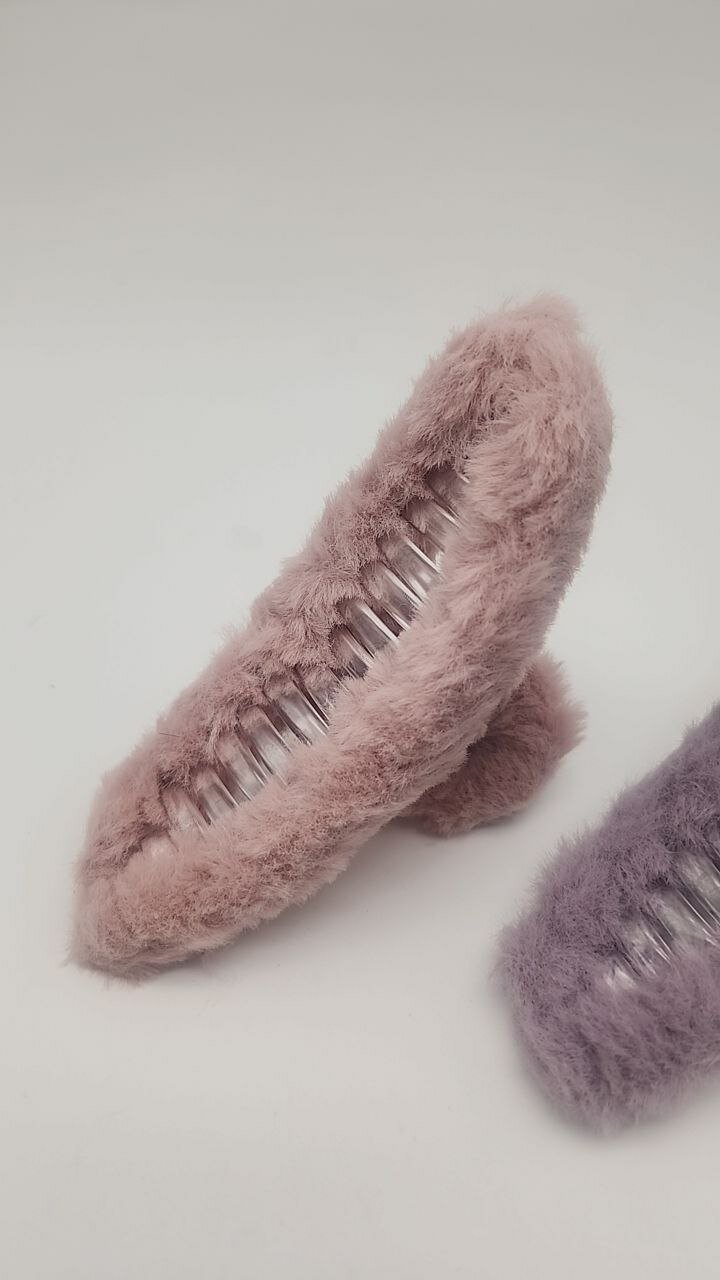 Крабик для волос с меховым покрытием — стиль и комфорт для девочек — фото 1