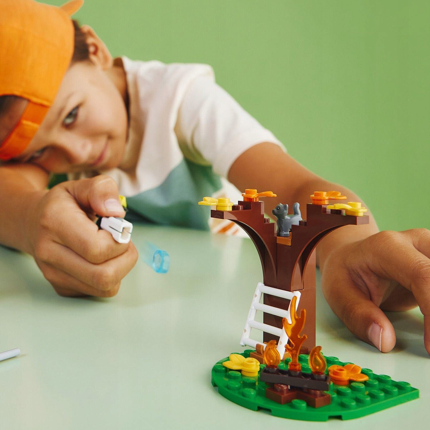 Конструктор LEGO Спасательный джип, 97 деталей - фото №2