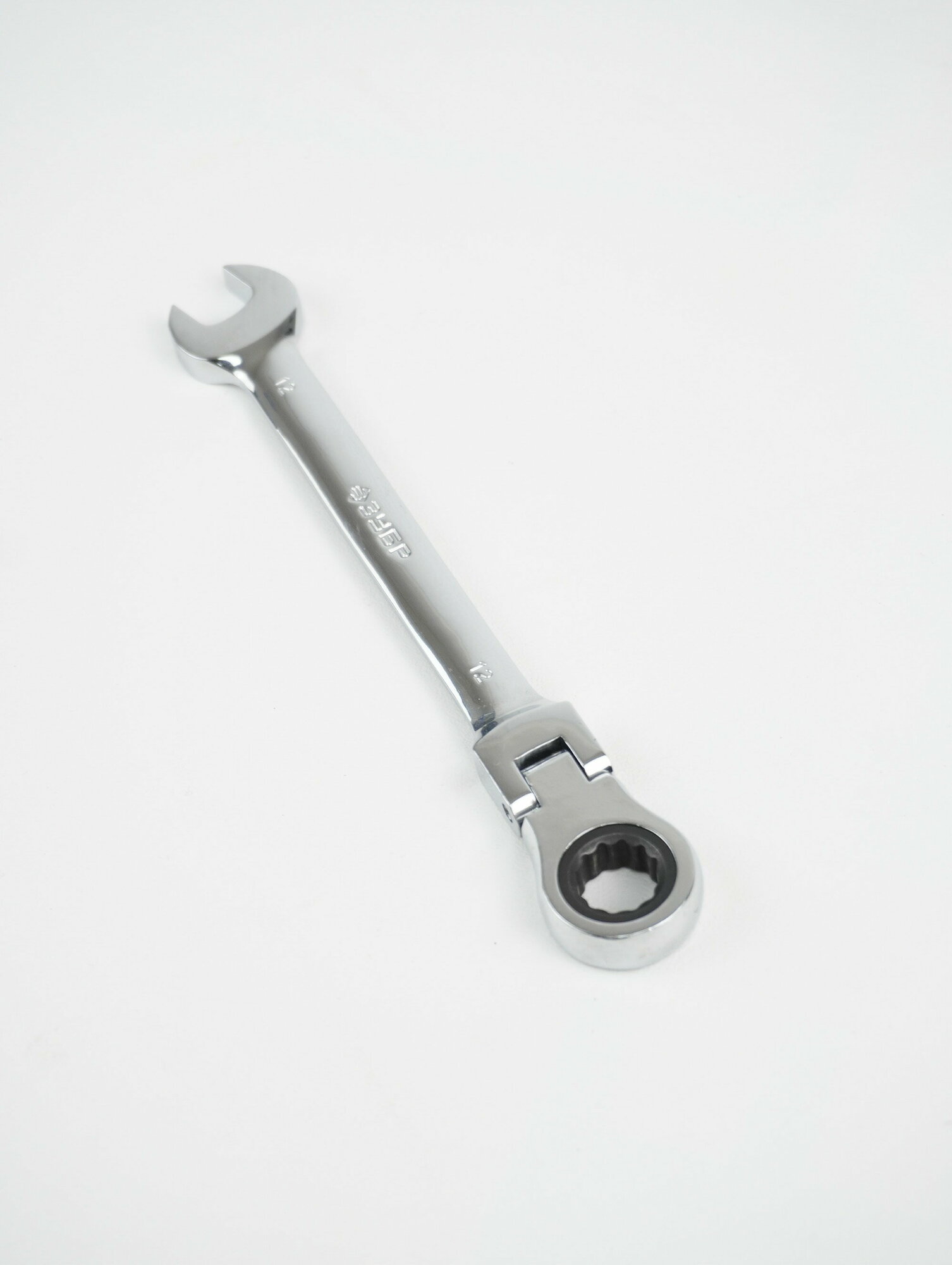 Комбинированный трещоточный шарнирный гаечный ключ ЗУБР - фото №4