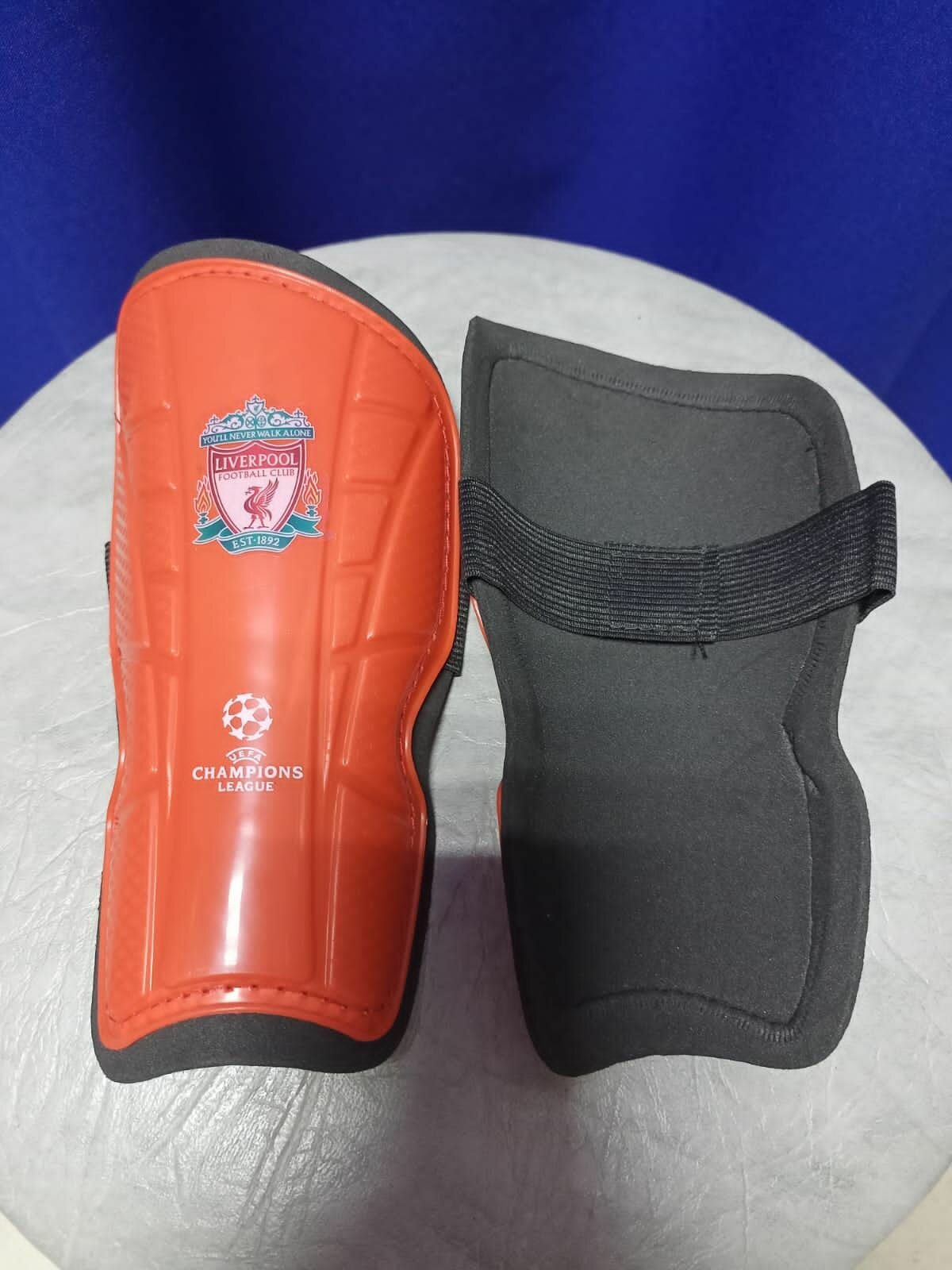 Для футбола Ливерпуль Детские щитки футбольного клуба LIVERPOOL ( Англия ) защита ног