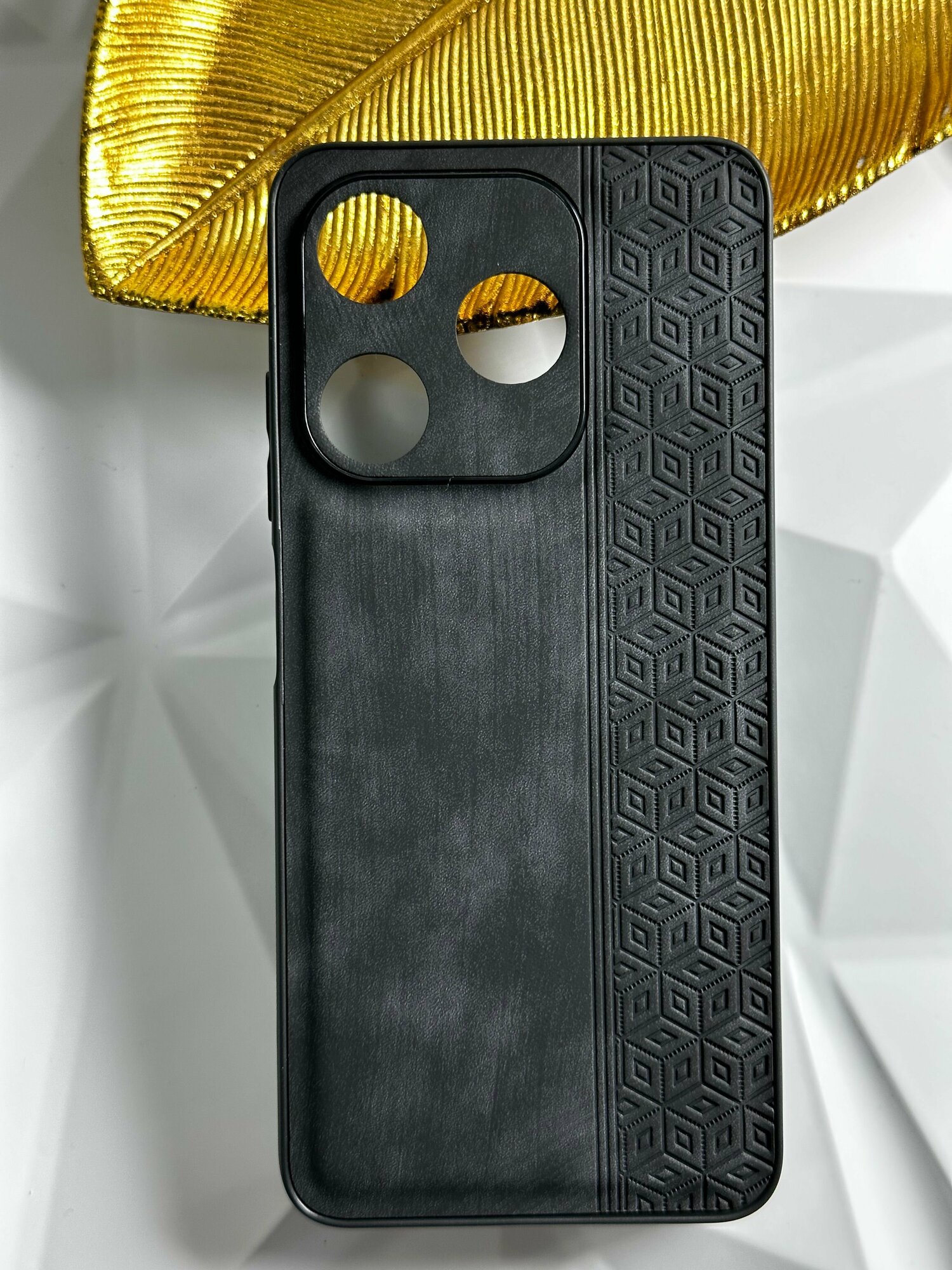 Чехол кожаный на Tecno Spark 10, Tecno Spark 10C / Чехол на Техно Спарк 10, Техно Спарк 10С с защитой камеры, геометрия, черный