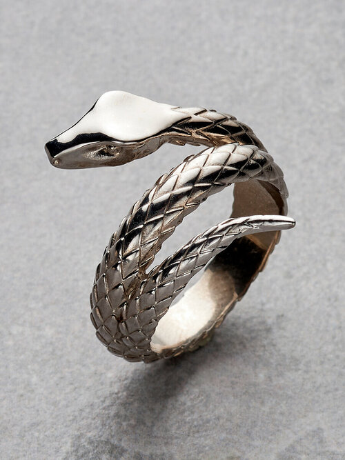 Кольцо обручальное Кольцо серебряное змейка обручальное широкое серебро змея, серебро, 925 проба, родирование, размер 18, серебряный