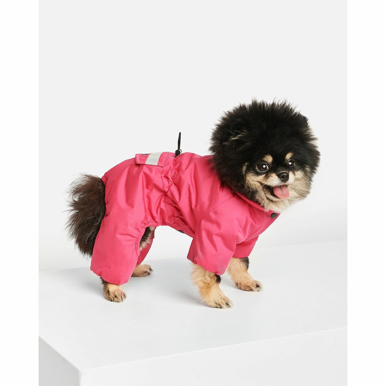 Утеплённый комбинезон для собак Zoozavr розовый 45 - фотография № 1
