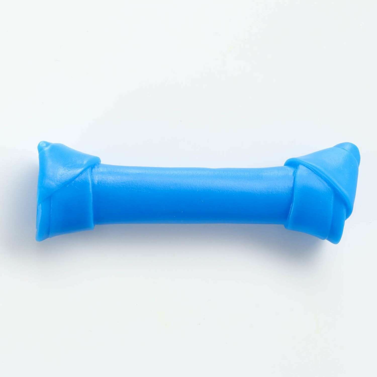 Игрушка пищащая "Кость-лакомство" для собак, 13 см, синяя (арт. 7704977)